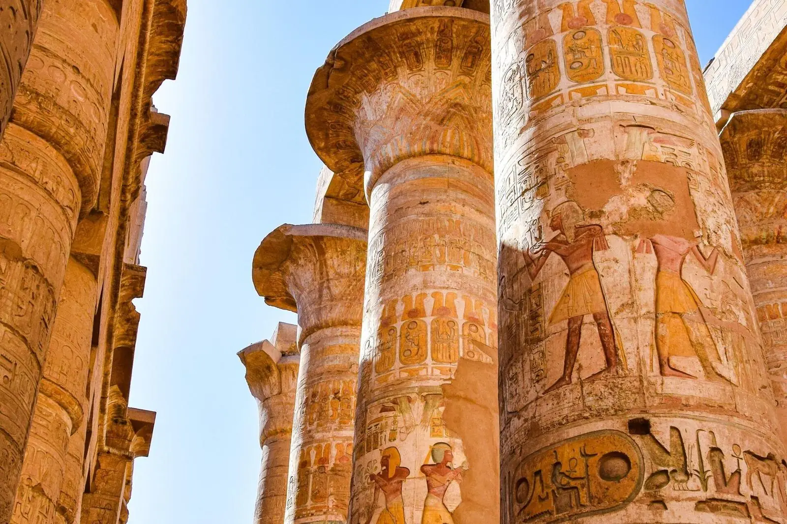 Säulenhalle im Karnak-Tempel Luxor